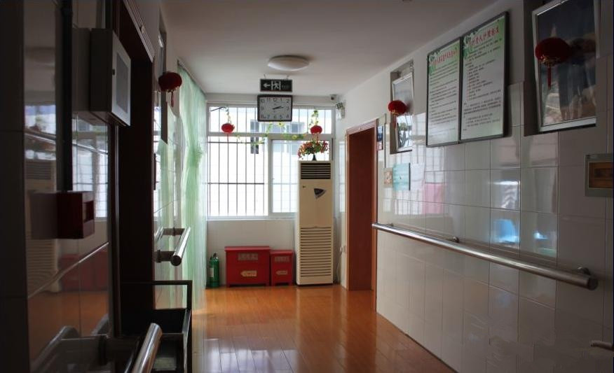 南京市玄武區(qū)玄武門社區(qū)老年康復護理院