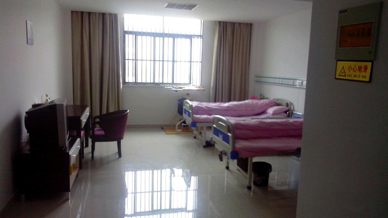 江蘇省泰州市高港區(qū)老年養(yǎng)護院