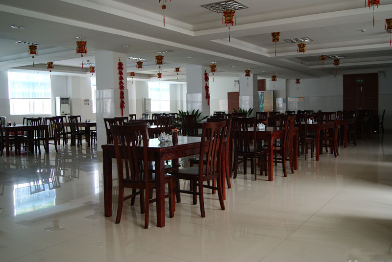 【康樂年華】長沙市雨花區(qū)社會福利中心 【康樂年華】長沙市雨花區(qū)社會福利中心