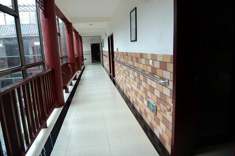 百花湖鎮(zhèn)花橋養(yǎng)老院