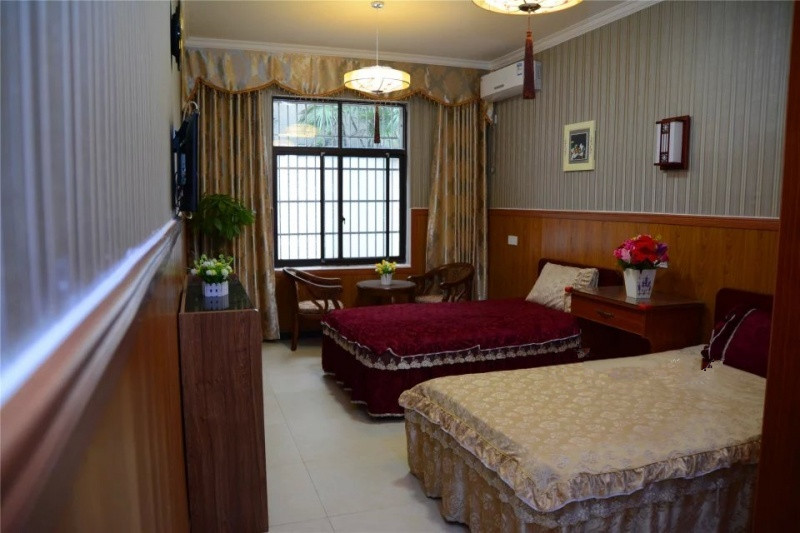 中鐵建業(yè)九九頤家養(yǎng)老中心