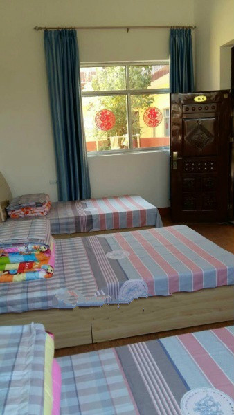 富平縣夕陽(yáng)紅老年公寓 富平縣夕陽(yáng)紅老年公寓