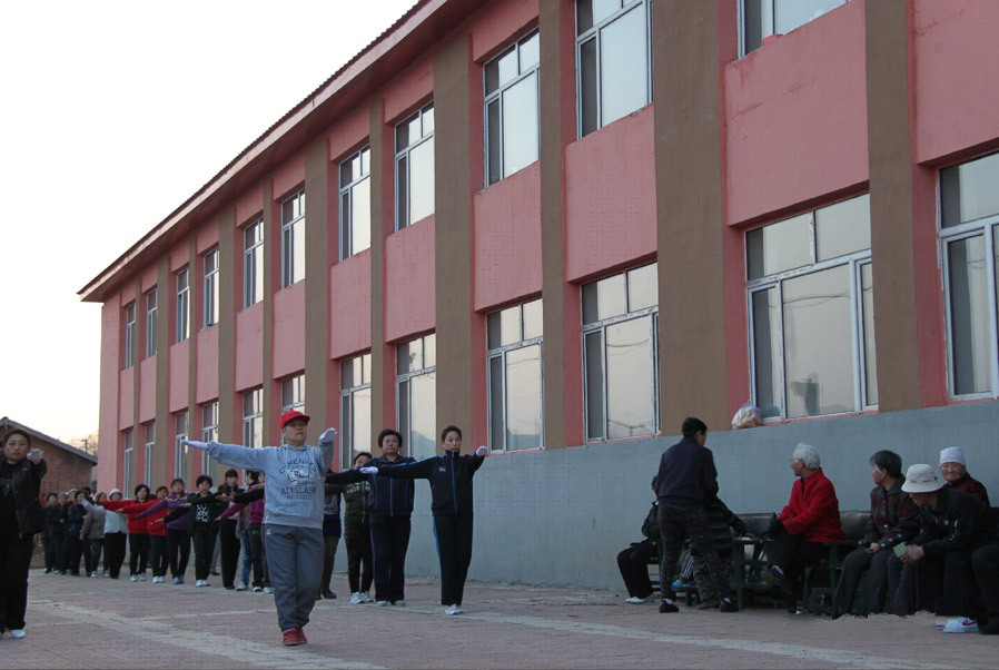 三兄弟老年公寓 三兄弟老年公寓