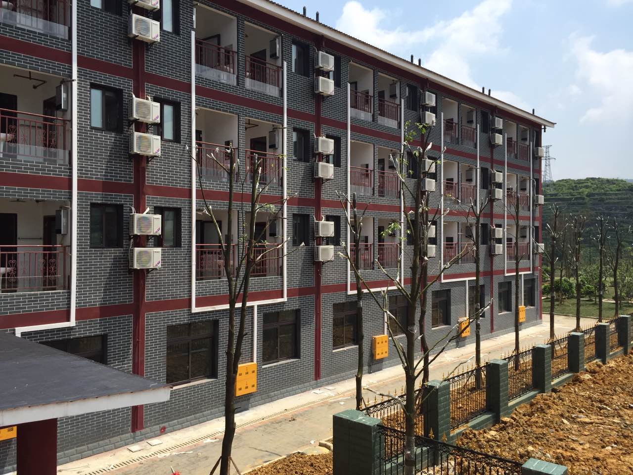 重慶萬(wàn)盛社會(huì)福利中心