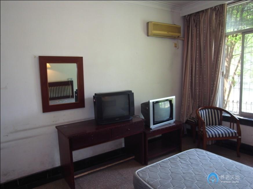 成都市荷塘花邨老年養(yǎng)生中心 成都市荷塘花邨老年養(yǎng)生中心