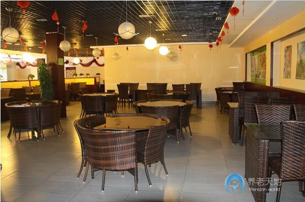 愛(ài)馨陽(yáng)光城老年公寓