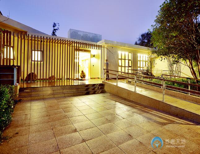 上海萬(wàn)科申養(yǎng)城花智匯坊