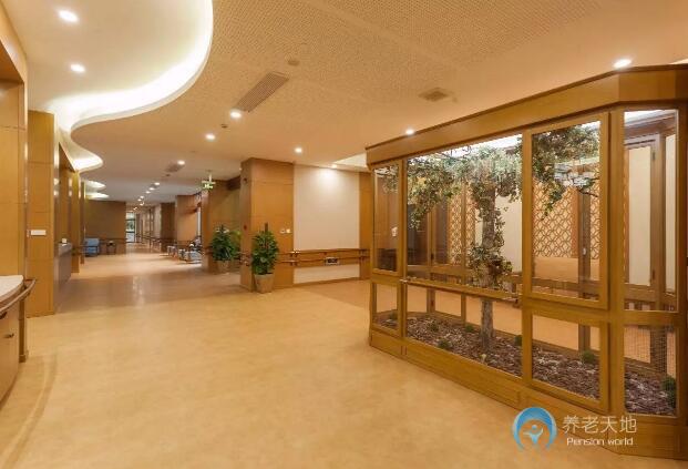 朗和銀湖國際醫(yī)養(yǎng)中心