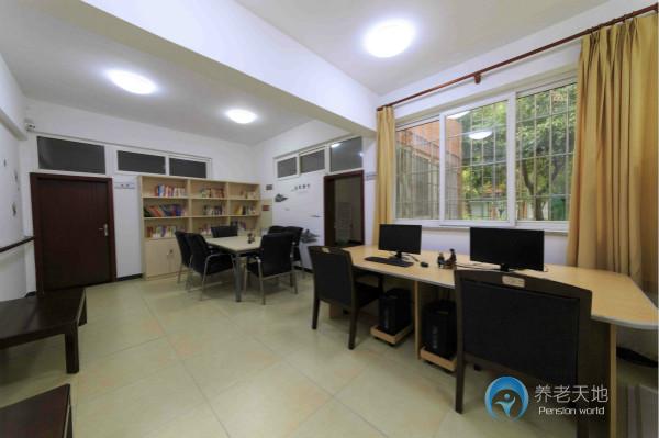 金、銀竹苑長者照護(hù)中心