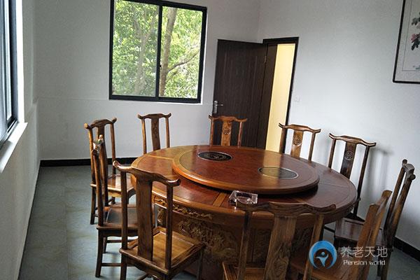 貴陽(yáng)市花溪區(qū)麥坪鎮(zhèn)中心敬老院 貴陽(yáng)市花溪區(qū)麥坪鎮(zhèn)中心敬老院