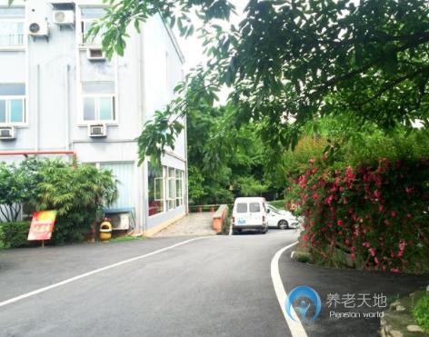 重慶沙坪壩區(qū)歌樂山百歲頤養(yǎng)中心 重慶沙坪壩區(qū)歌樂山百歲頤養(yǎng)中心