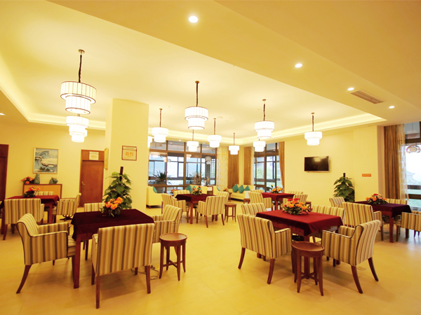 康嘉逸居·峨嵋園康養(yǎng)酒店 康嘉逸居·峨嵋園康養(yǎng)酒店