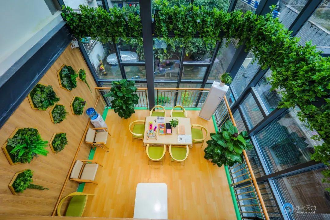 光大百齡幫龍山街道社區(qū)養(yǎng)老服務中心 光大百齡幫龍山街道社區(qū)養(yǎng)老服務中心