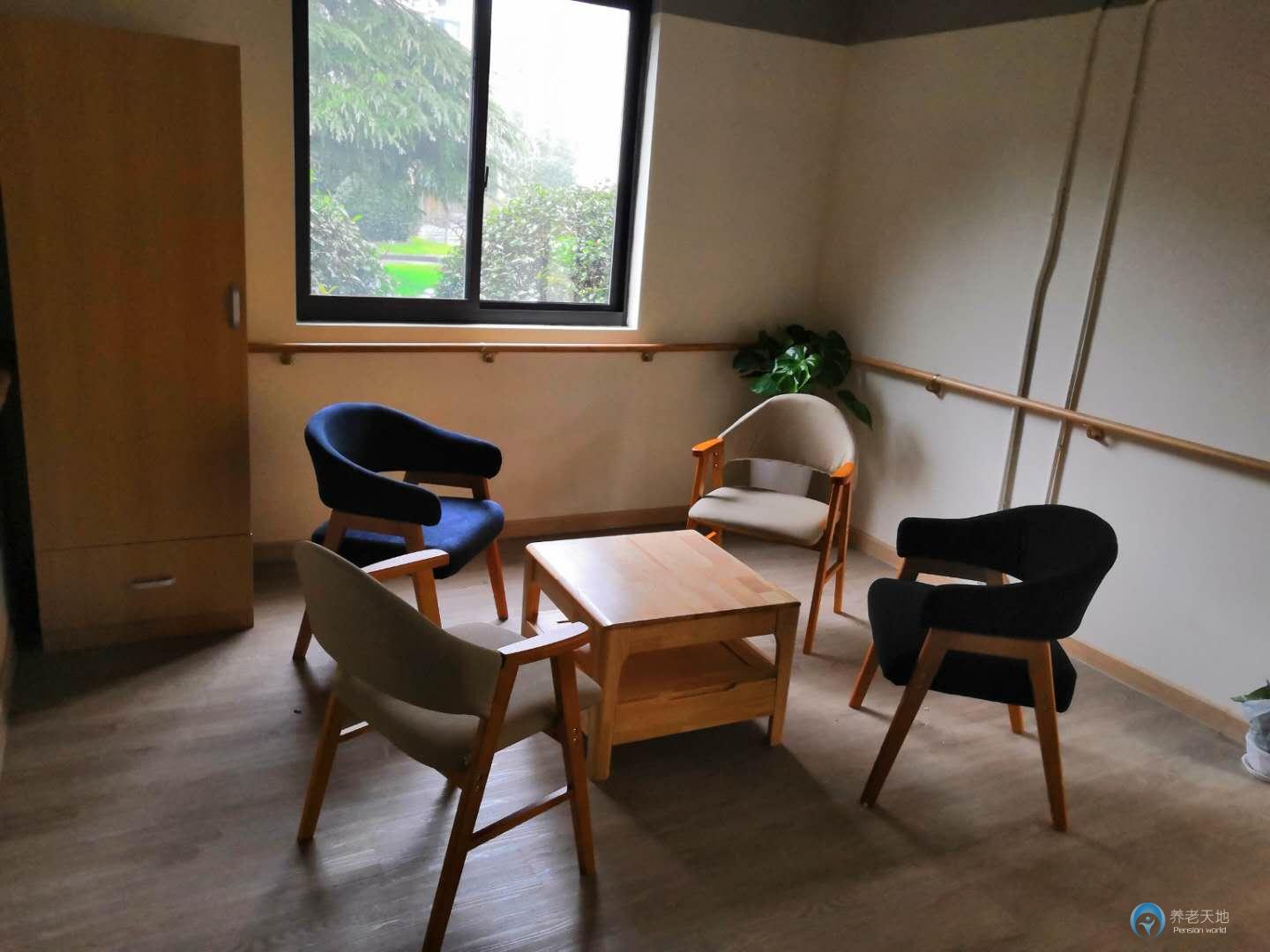 上海奉賢區(qū)南橋鎮(zhèn)江海敬老院 上海奉賢區(qū)南橋鎮(zhèn)江海敬老院