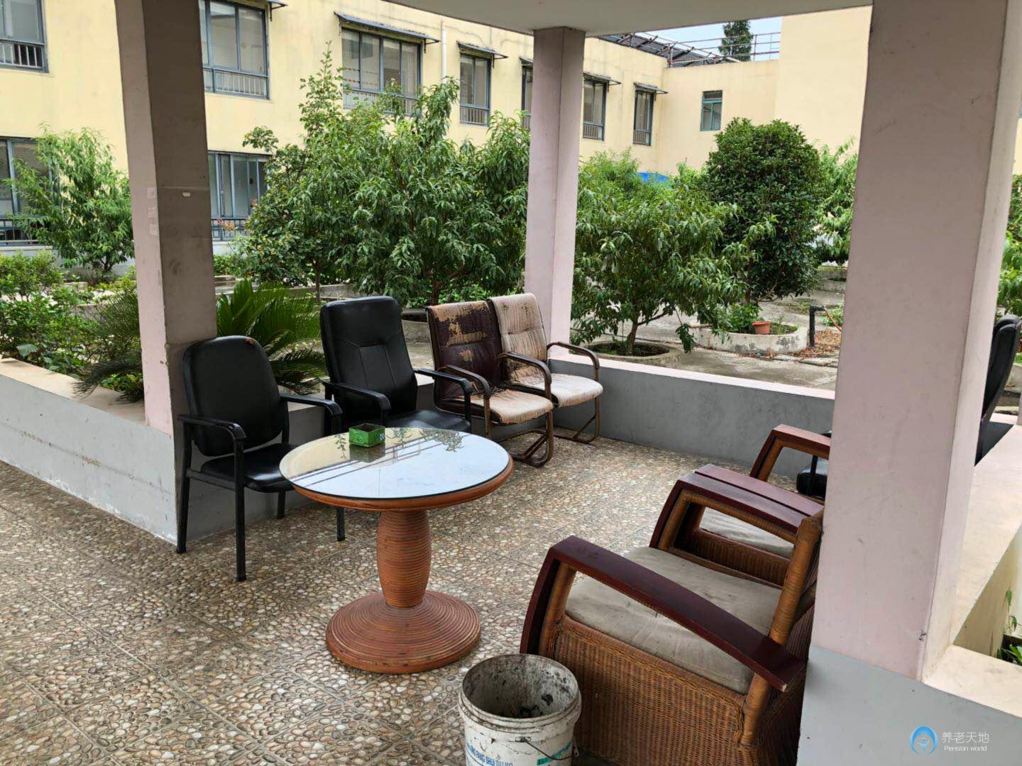 上海銀宜港灣福利院 上海銀宜港灣福利院