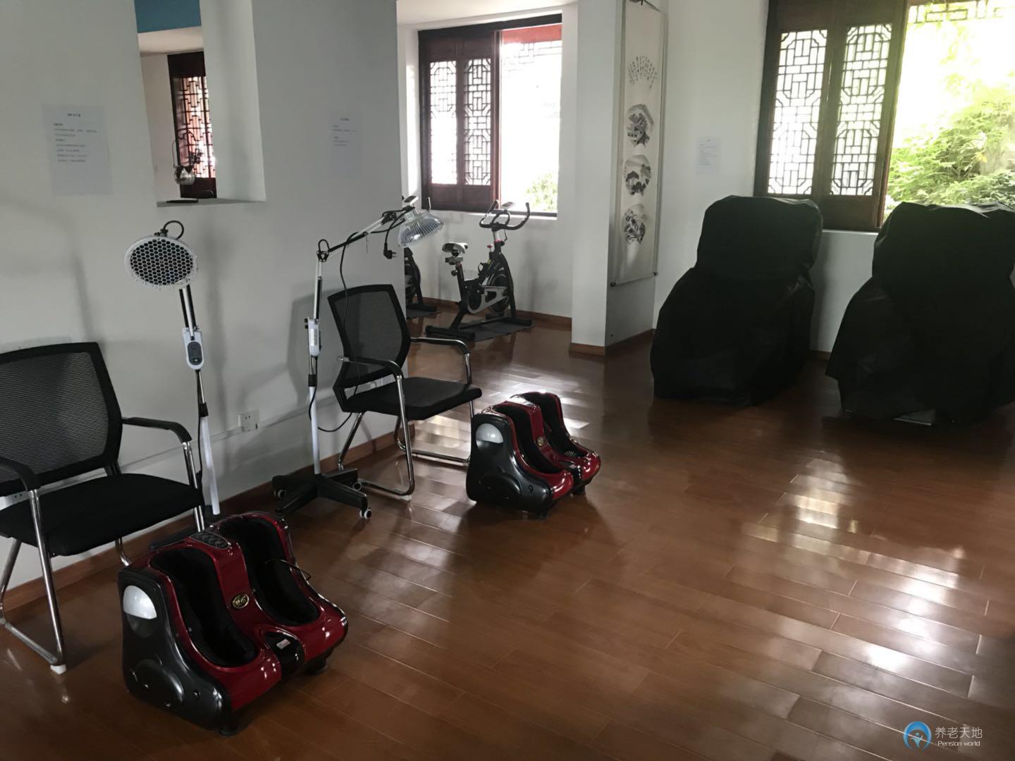 上海金山區(qū)逸庭養(yǎng)老院 上海金山區(qū)逸庭養(yǎng)老院