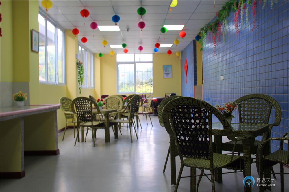 宜賓市鳳凰湖壽而康養(yǎng)老服務中心