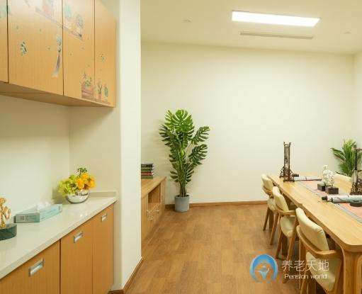 朗詩常青藤上海學(xué)府路站 朗詩常青藤上海學(xué)府路站