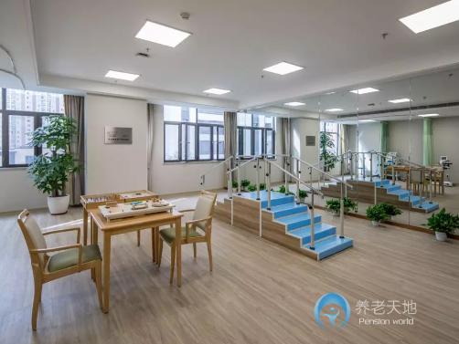 龍湖椿山萬樹上海閔行頤年公寓(暫停運(yùn)營(yíng)) 龍湖椿山萬樹上海閔行頤年公寓(暫停運(yùn)營(yíng))