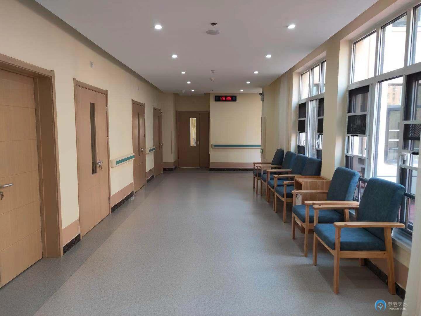 天津市西青區(qū)西營(yíng)門(mén)街紅色養(yǎng)老院 天津市西青區(qū)西營(yíng)門(mén)街紅色養(yǎng)老院