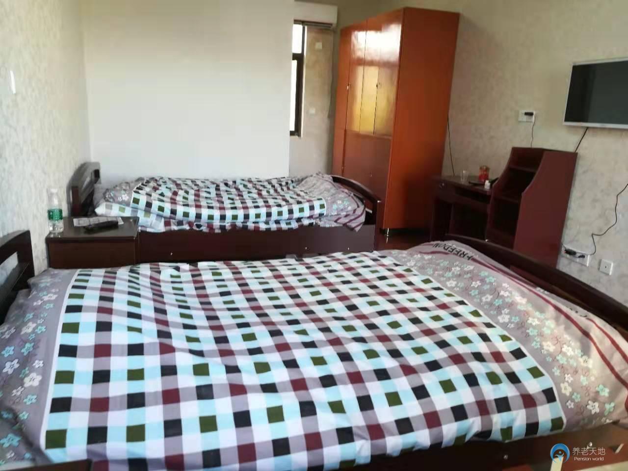 南京市六合區(qū)霞漫天老年公寓