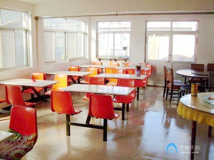 無錫宜興市新街九馨養(yǎng)老護(hù)理服務(wù)中心