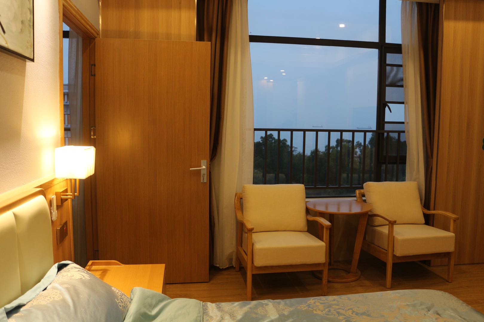 藍(lán)天湖福泰源度假養(yǎng)老中心 藍(lán)天湖福泰源度假養(yǎng)老中心