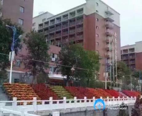 武漢市老來(lái)樂老年公寓