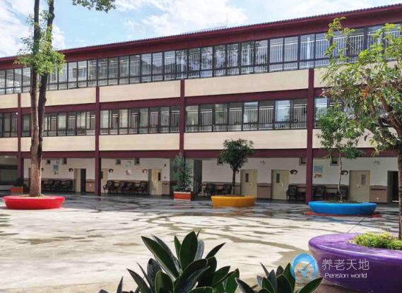 成都成東老玩童療養(yǎng)院 成都成東老玩童療養(yǎng)院