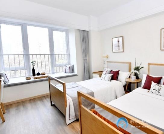 迪馬常青社成都成華區(qū)新鴻樂養(yǎng)社區(qū)