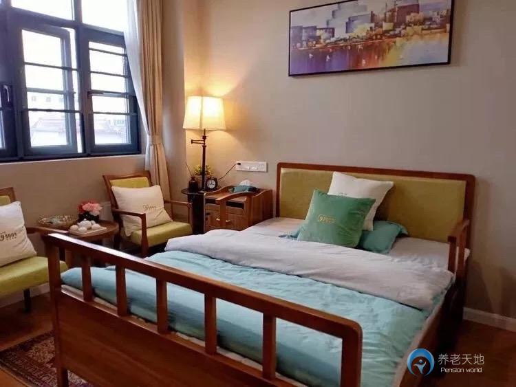 上海崇明清怡養(yǎng)護(hù)院 上海崇明清怡養(yǎng)護(hù)院