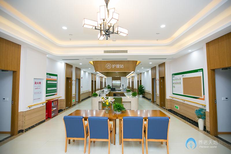 宏善嘉悅里頤年公寓 宏善嘉悅里頤年公寓