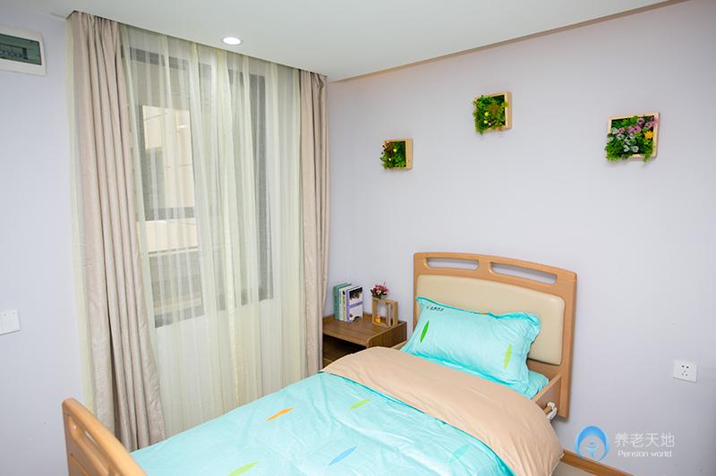 宏善嘉悅里頤年公寓 宏善嘉悅里頤年公寓