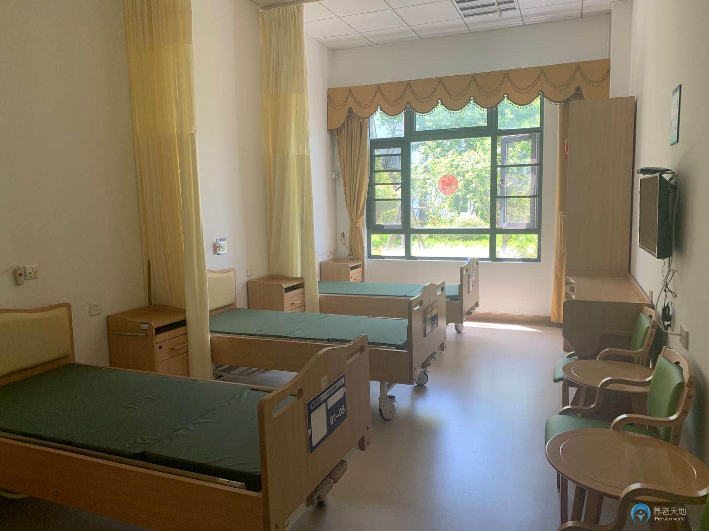 上海市青浦區(qū)練塘鎮(zhèn)海陽(yáng)九峰養(yǎng)護(hù)院 上海市青浦區(qū)練塘鎮(zhèn)海陽(yáng)九峰養(yǎng)護(hù)院