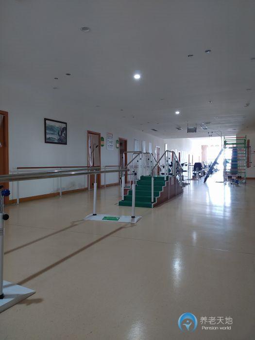 春暉路街道養(yǎng)老服務中心