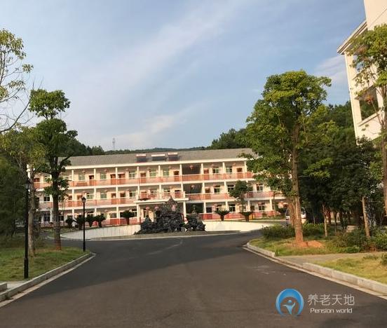 吉安青原區(qū)光榮福利院(吉安青原志仁養(yǎng)老公寓) 吉安青原區(qū)光榮福利院(吉安青原志仁養(yǎng)老公寓)