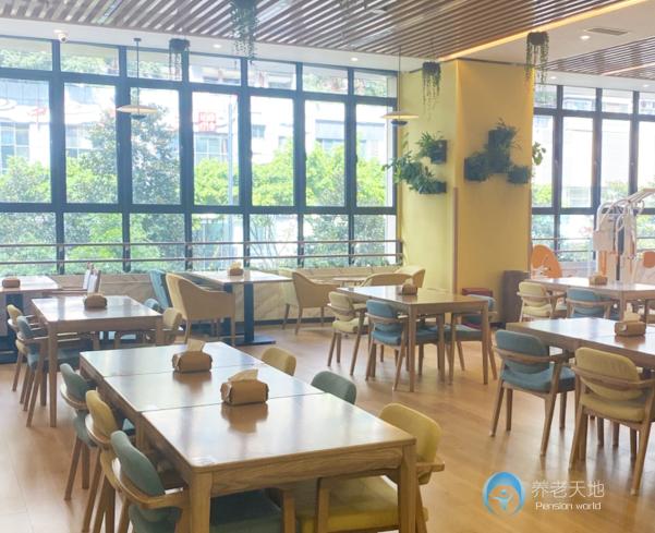 重慶上壽頤年日間照料康復(fù)中心 重慶上壽頤年日間照料康復(fù)中心