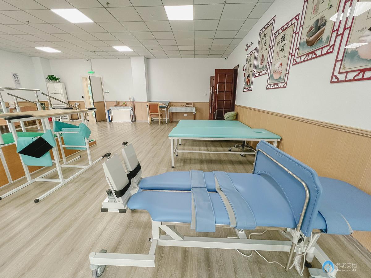 成都子陽(yáng)潤(rùn)輝養(yǎng)老院 成都子陽(yáng)潤(rùn)輝養(yǎng)老院