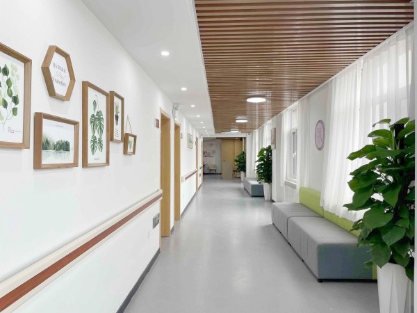 濱城區(qū)學(xué)府社區(qū)居家養(yǎng)老服務(wù)中心（家政護(hù)工）