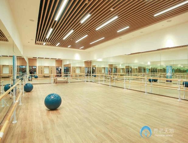 濟南麗山國際槿椿頤養(yǎng)中心(歷下區(qū)養(yǎng)老服務中心) 濟南麗山國際槿椿頤養(yǎng)中心(歷下區(qū)養(yǎng)老服務中心)