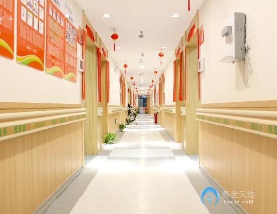 長(zhǎng)沙市岳麓區(qū)桐梓坡紅楓養(yǎng)老中心