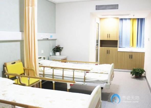 長(zhǎng)沙市岳麓區(qū)桐梓坡紅楓養(yǎng)老中心