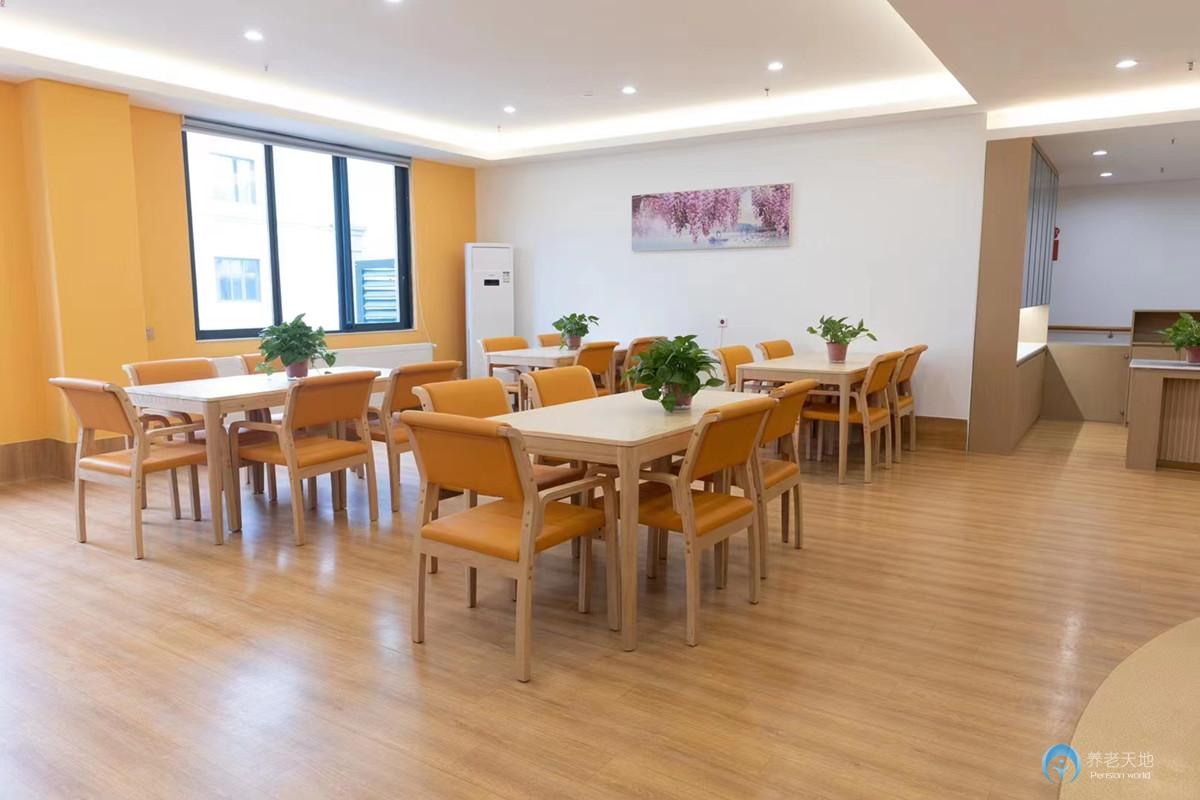 瀘州川投舒適之家·頤康養(yǎng)護(hù)院