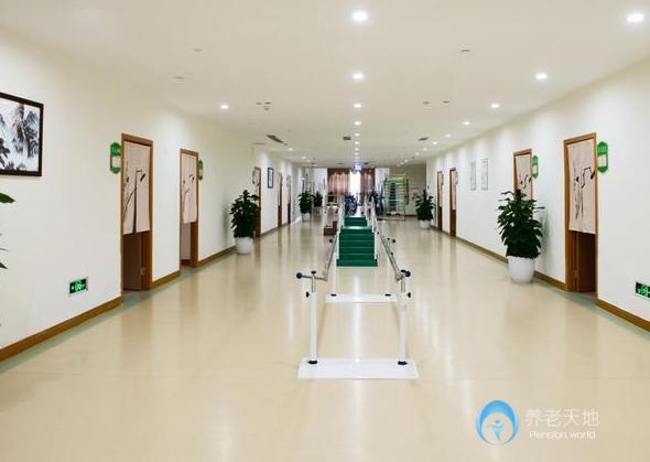 重慶合展守護(hù)者老年護(hù)養(yǎng)中心（春暉路街道社區(qū)養(yǎng)老服務(wù)中心）