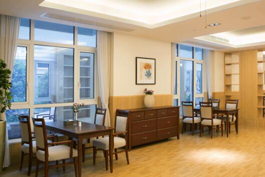 1514273127124083153.jpg 2.jpg