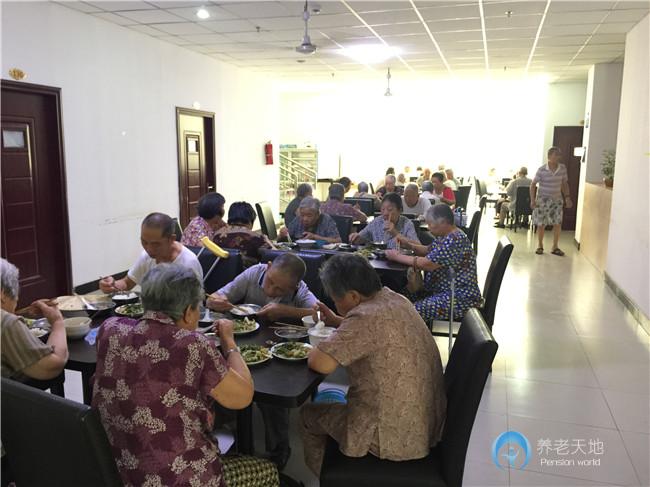 1515895519395032804.jpg 1515895519395032804.jpg