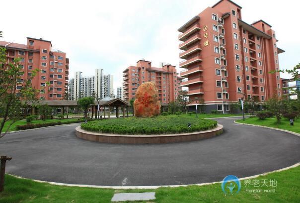 1521768981258019907.jpg 1521768981258019907.jpg