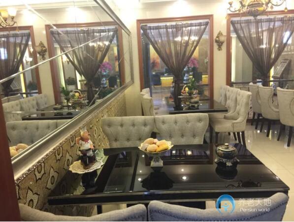 1525399509868077240.jpg 1525399509868077240.jpg