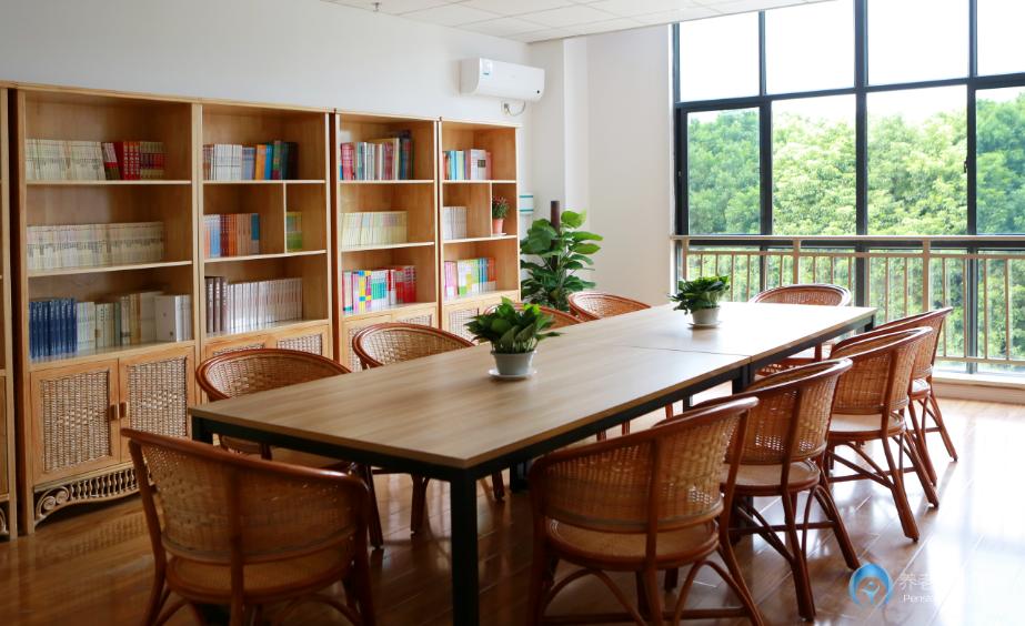 1527125848796057643.jpg 1527125848796057643.jpg