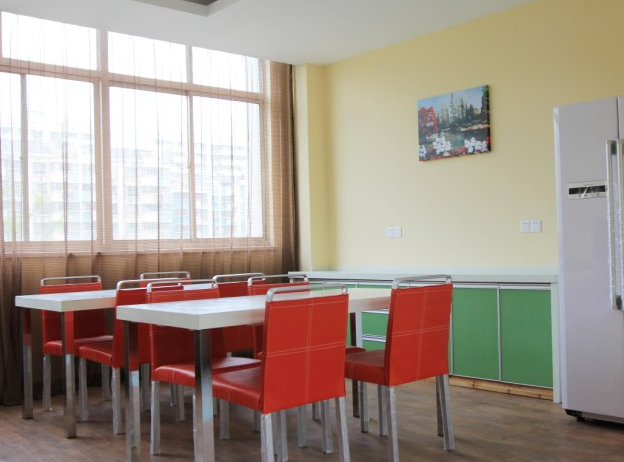 1533958858111097397.png 3.png